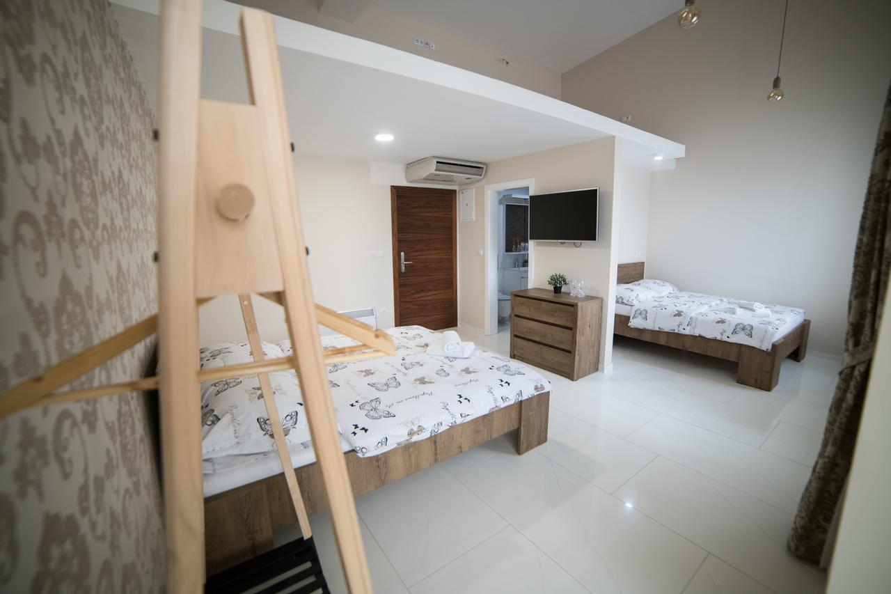 Hotel Urban Buzim ภายนอก รูปภาพ
