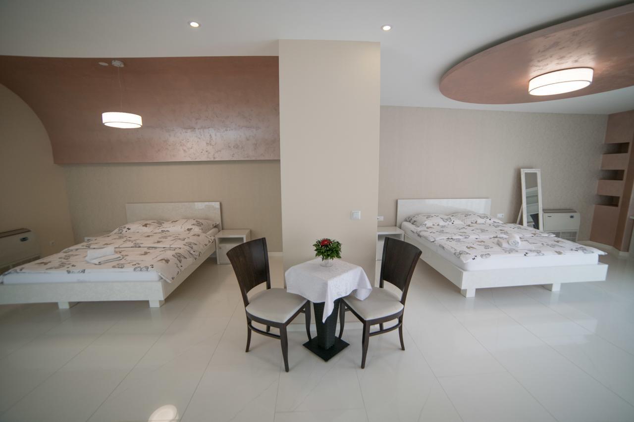 Hotel Urban Buzim ภายนอก รูปภาพ
