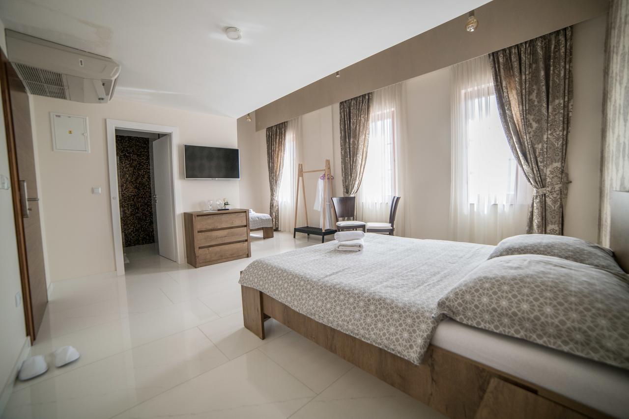 Hotel Urban Buzim ภายนอก รูปภาพ