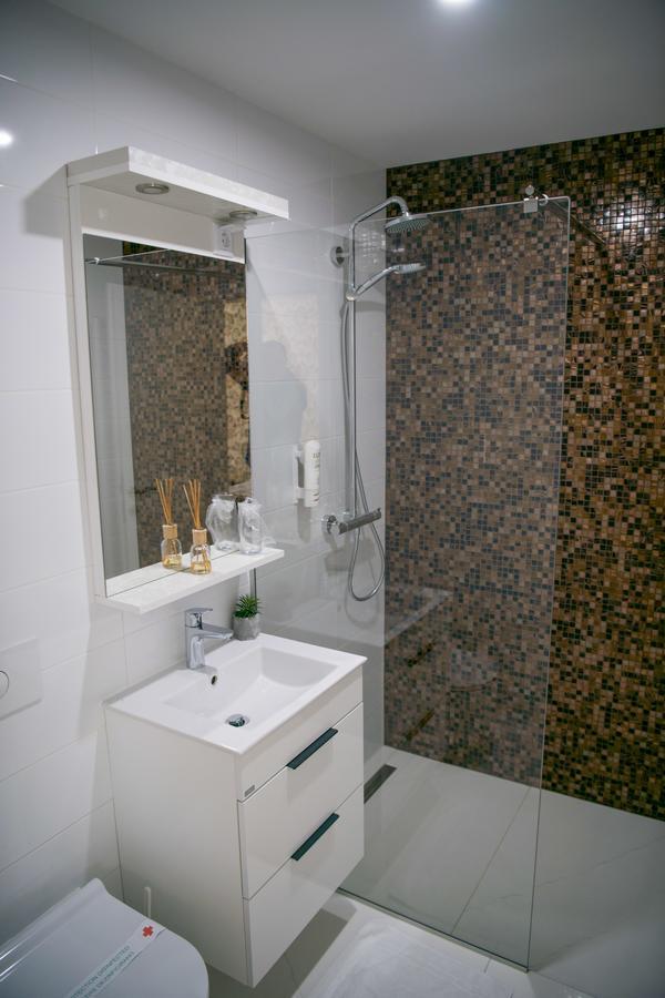 Hotel Urban Buzim ภายนอก รูปภาพ
