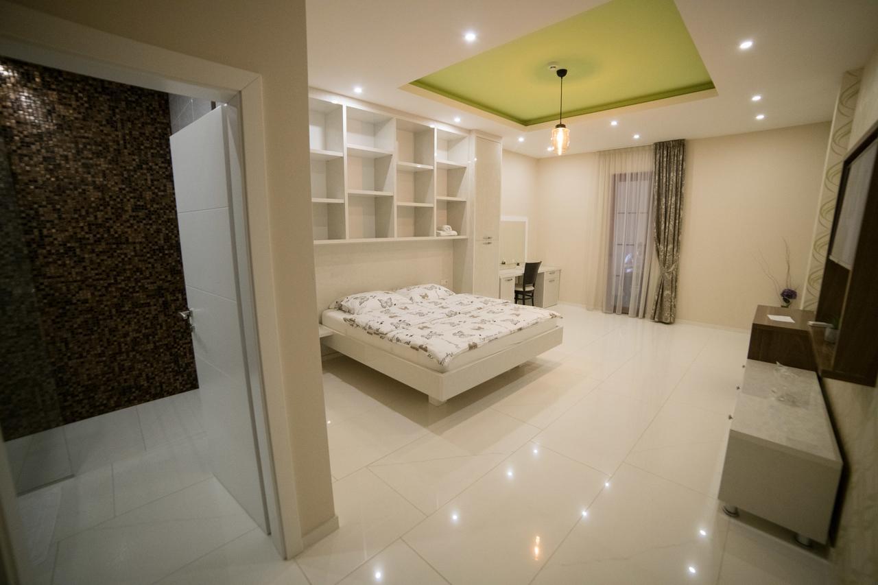Hotel Urban Buzim ภายนอก รูปภาพ